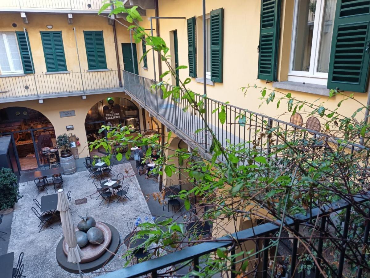 "A Casa Di Giacomo" Luxury Rooms Con Aria Condizionata بيرغامو المظهر الخارجي الصورة