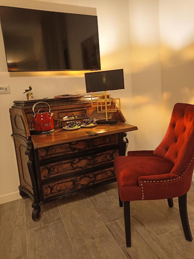 "A Casa Di Giacomo" Luxury Rooms Con Aria Condizionata بيرغامو المظهر الخارجي الصورة