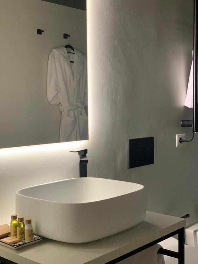 "A Casa Di Giacomo" Luxury Rooms Con Aria Condizionata بيرغامو المظهر الخارجي الصورة