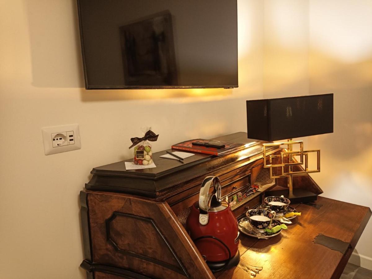 "A Casa Di Giacomo" Luxury Rooms Con Aria Condizionata بيرغامو المظهر الخارجي الصورة