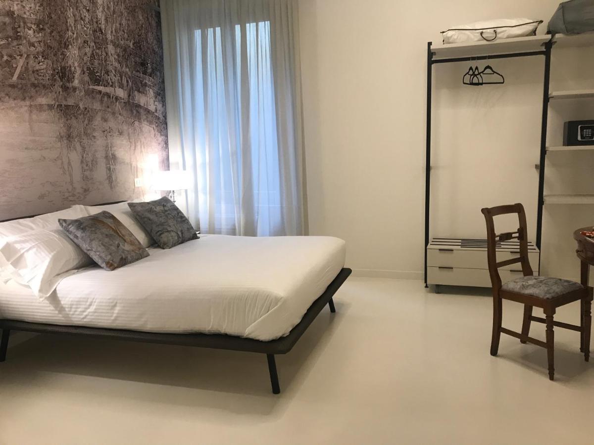 "A Casa Di Giacomo" Luxury Rooms Con Aria Condizionata بيرغامو المظهر الخارجي الصورة