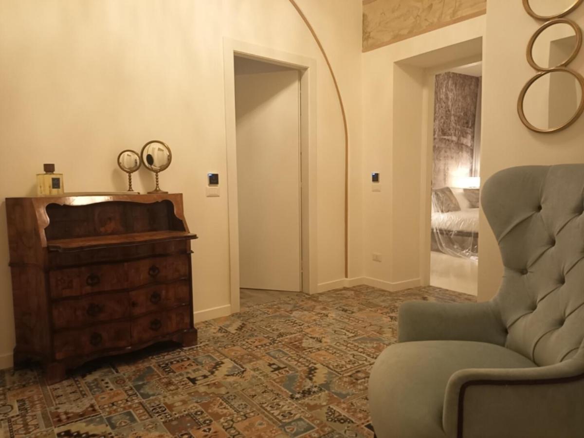 "A Casa Di Giacomo" Luxury Rooms Con Aria Condizionata بيرغامو المظهر الخارجي الصورة
